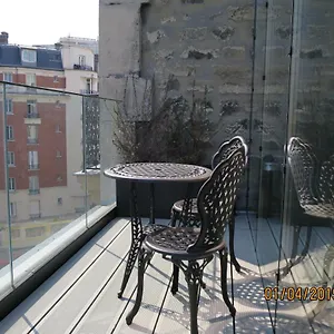 Hotel Eiffel Mademoiselle, Parigi