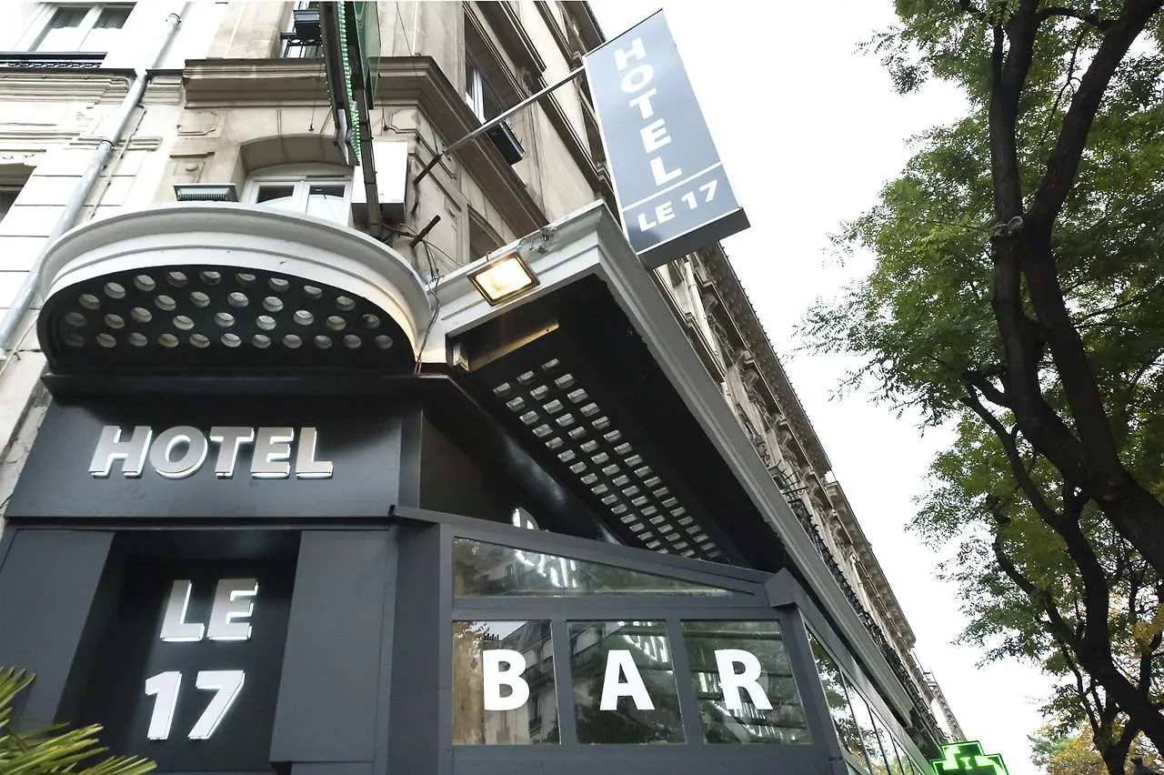 Hotel Le17 Furnished Studios Parijs